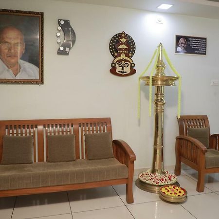Pavithram Residency Bed & Breakfast Kollam Exterior foto