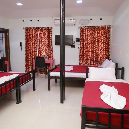 Pavithram Residency Bed & Breakfast Kollam Exterior foto