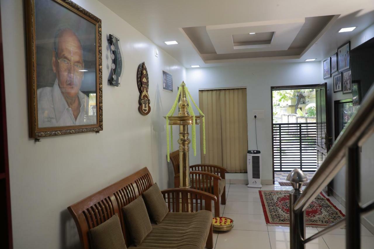 Pavithram Residency Bed & Breakfast Kollam Exterior foto