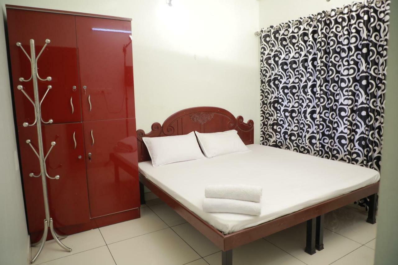 Pavithram Residency Bed & Breakfast Kollam Exterior foto